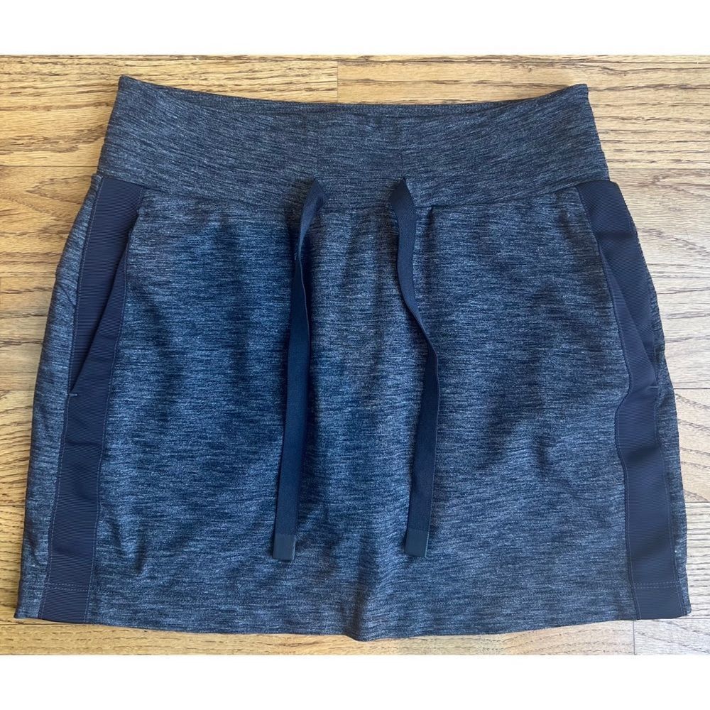 Athleta Heathered Grey Athletic Skirt Size XS